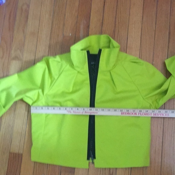 CARLISLE neon yellow/green cropped jacket - Picture 11 of 14